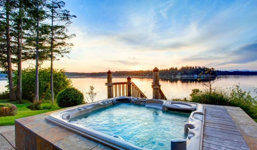 Hot tub in summer